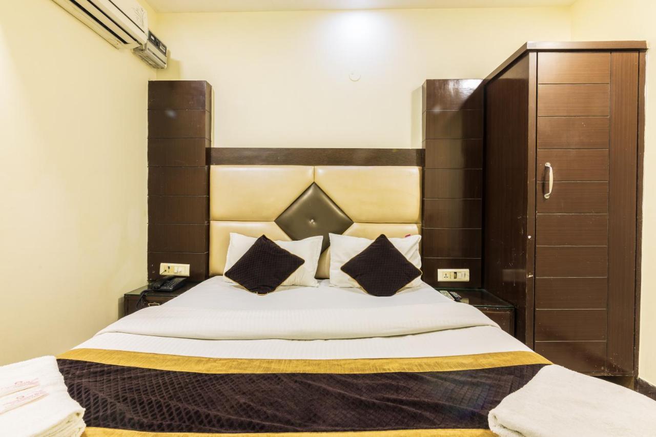 Hotel Grand Shyam- In Front Of New Delhi Railway Station-Couple Friendly นิวเดลี ภายนอก รูปภาพ