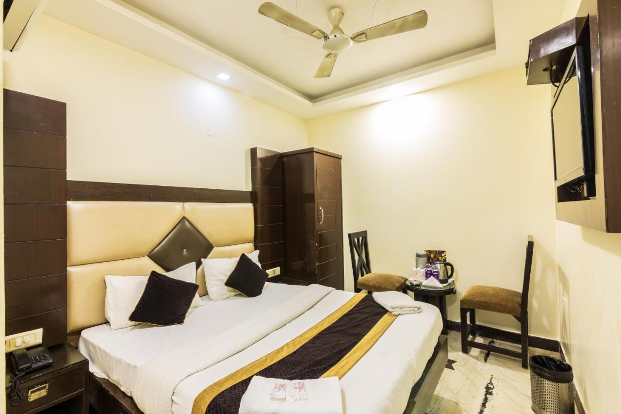 Hotel Grand Shyam- In Front Of New Delhi Railway Station-Couple Friendly นิวเดลี ภายนอก รูปภาพ