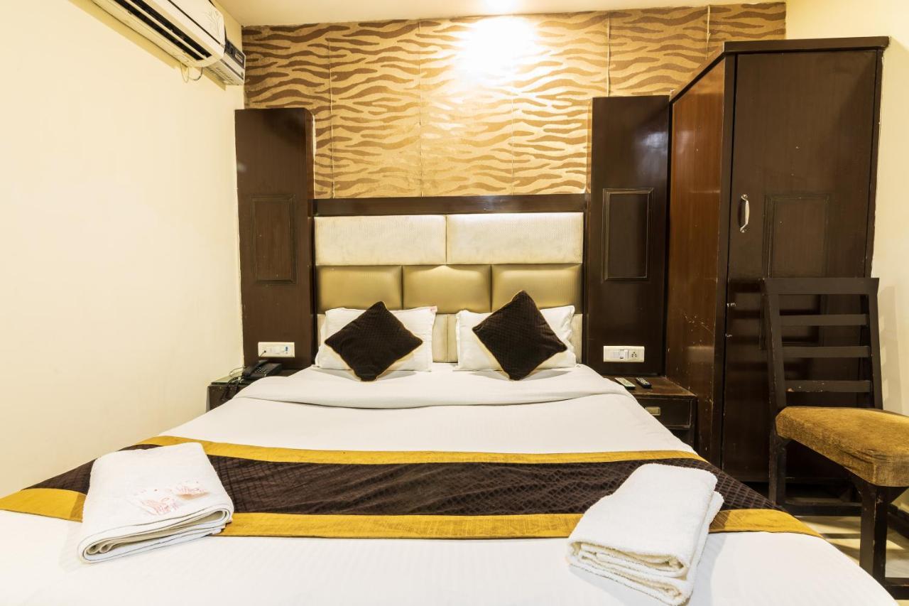 Hotel Grand Shyam- In Front Of New Delhi Railway Station-Couple Friendly นิวเดลี ภายนอก รูปภาพ