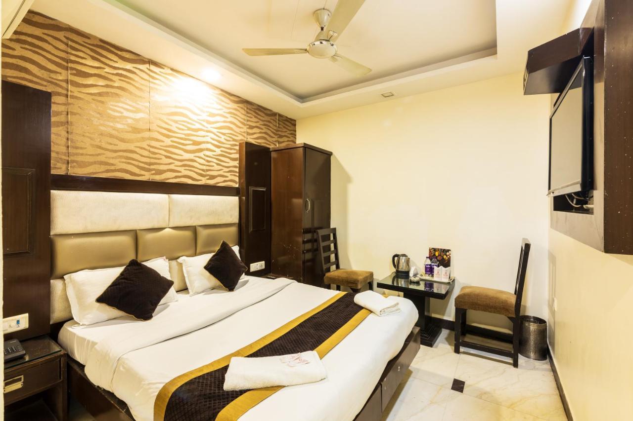 Hotel Grand Shyam- In Front Of New Delhi Railway Station-Couple Friendly นิวเดลี ภายนอก รูปภาพ