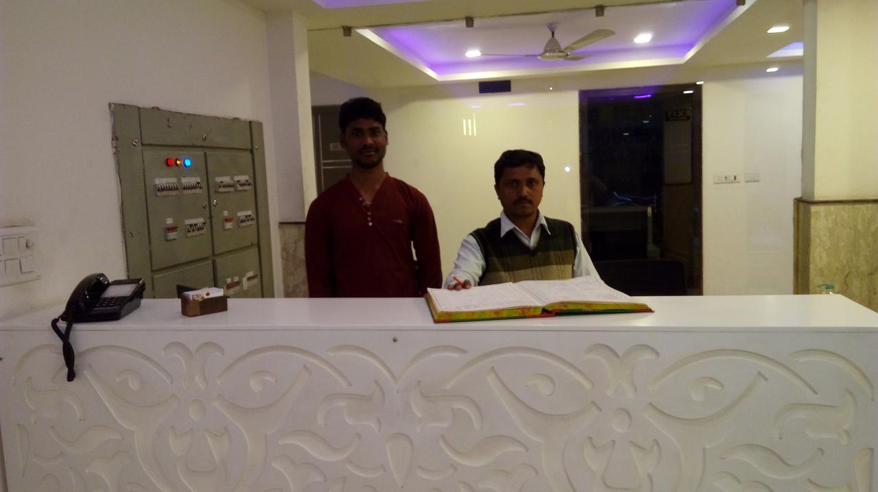 Hotel Grand Shyam- In Front Of New Delhi Railway Station-Couple Friendly นิวเดลี ภายนอก รูปภาพ
